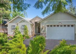 Golden Valley Dr