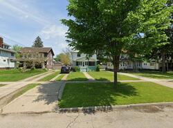  Lockwood Ave