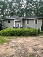  Greenway Dr W