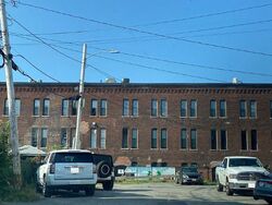  Woodward St