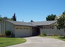 Glen Oro Dr