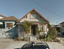  E 10th St