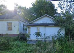  Seneca St