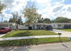  81st Ave N
