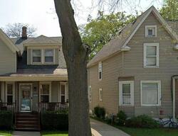  Villa St