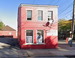  E 11th St