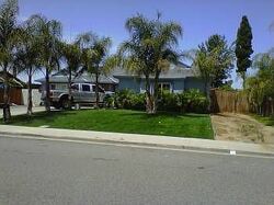  Douglas Ave
