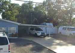  W Comanche Ave