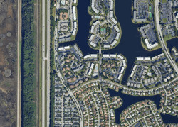 W Clairmont Cir
