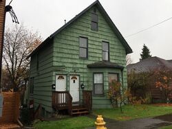  Carleton Ave S