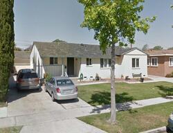  N Forest Ave