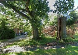  Woodbine Ave W