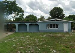  W Hillcrest Dr