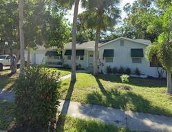  E Harbor Dr S
