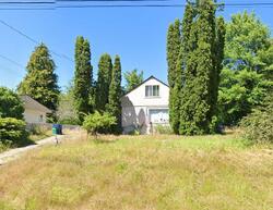  S 135th St