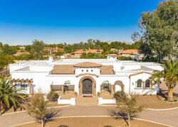  E Desert Cove Ave