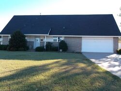  Nw Austin Dr