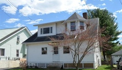  Montowese St