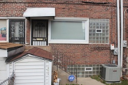  E 37th Pl