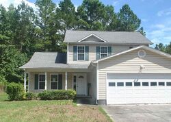 Walnut Dr