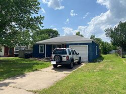 Newton, KS #30905529