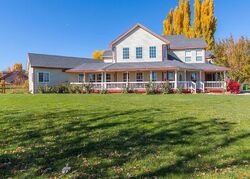  Larkspur Dr