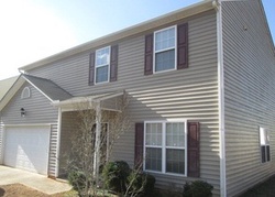  Golden Horseshoe Ln