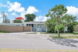  S 24th Ave