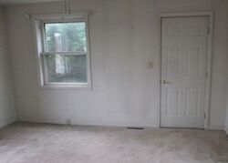  1/2 Addison St