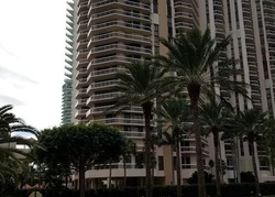  E Country Club Dr Apt
