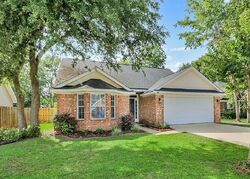 Pebblestone Dr