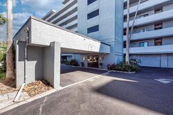  W Laurel St Apt 909