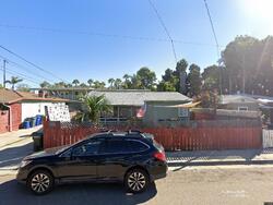  8th St