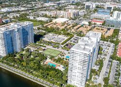 Ne 183rd St Apt 416e