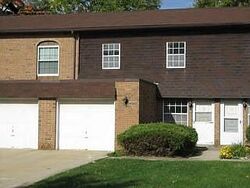  Oakbrook Dr