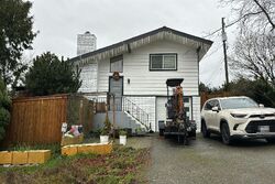  S 129th St