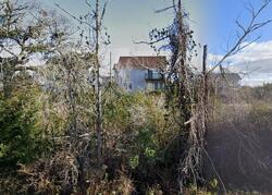  S Topsail Dr