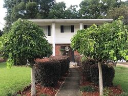  Heritage Dr N
