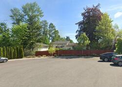  Se 211th St