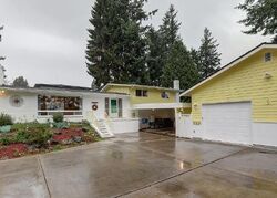  20th Ave S