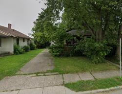 W Dayton Dr