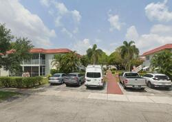  Se 2nd Ave Apt 208