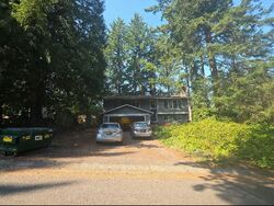  Woodridge Ln Nw