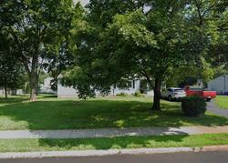  Meadowbrook Dr
