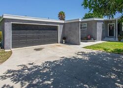  Midcrest Dr