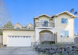  26th Ave S