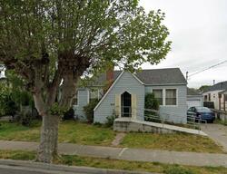  Angus Ave E
