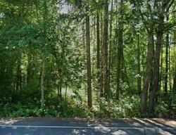  River Rd S
