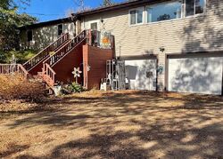  Pinegrove Ave