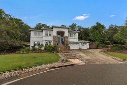  Ardeer Pl